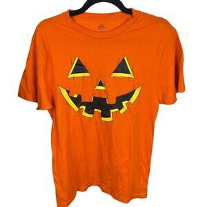 Jack O’Lantern Halloween Graphic Tee — Orange Small Pumpkin Print